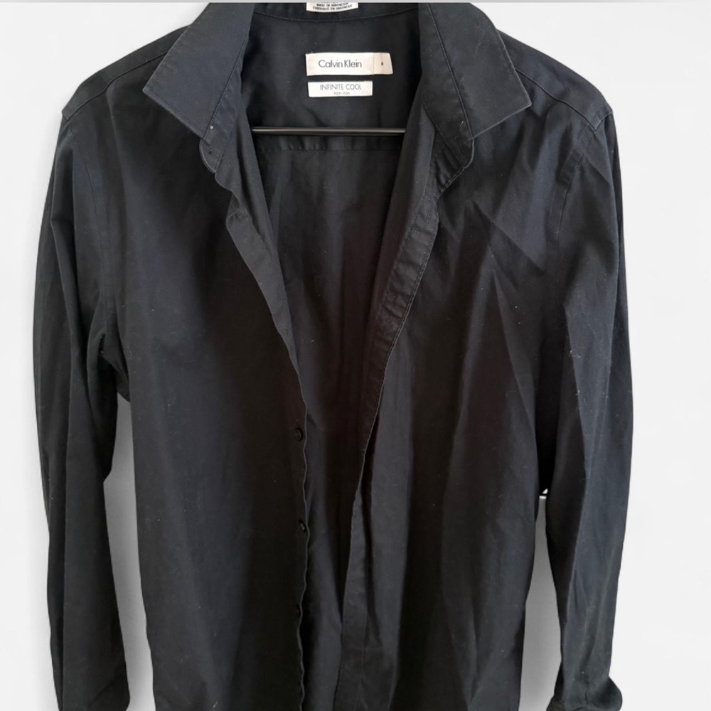 Calvin Klein women’s Blue button down Shirt